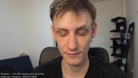 Snapshot of annonimsick chatting on November 15, 2025, 6:15 pm online show from November 15, 2025, 6:15 pm