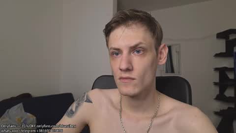 Snapshot of annonimsick chatting on November 17, 2025, 1:17 pm online show from November 17, 2025, 1:17 pm