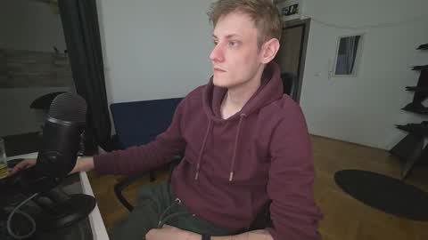 Snapshot of annonimsick chatting on November 21, 2025, 2:05 pm online show from November 21, 2025, 2:05 pm