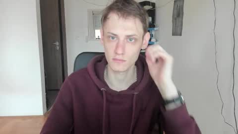 Snapshot of annonimsick chatting on November 26, 2025, 12:50 pm online show from November 26, 2025, 12:50 pm