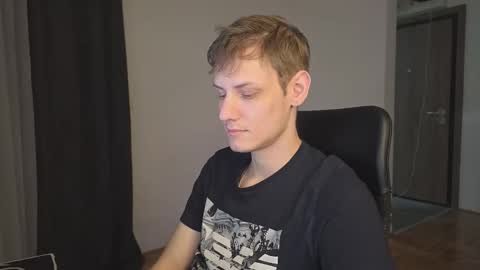 Snapshot of annonimsick chatting on December 5, 2025, 12:25 pm online show from December 5, 2025, 12:25 pm