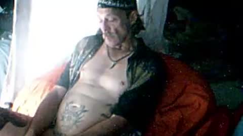 Snapshot of annunakispawn chatting on November 3, 2025, 7:31 am Annunaki Spawn online show from November 3, 2025, 7:31 am