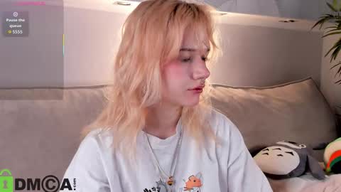 Snapshot of anny_h1ll chatting on March 18, 2026, 9:01 am Anny GMT2 Wed 10 AM - 4 PM Thur 10 AM - 4 PM Fri 10 AM - 4 PM Sat 10 AM - 4 PM Sun 10 AM - 4 PM. online show from March 18, 2026, 9:01 am