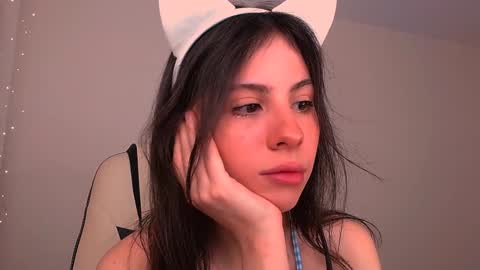 Snapshot of anny_leinhart chatting on January 28, 2025, 8:36 pm Ana online show from January 28, 2025, 8:36 pm