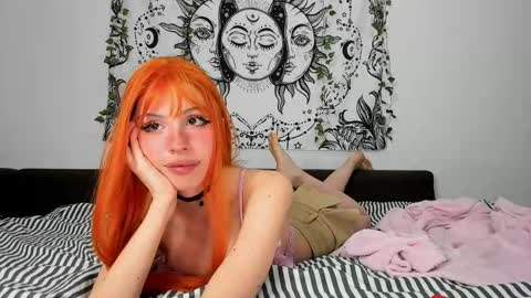 Snapshot of anny_leinhart chatting on November 3, 2025, 10:21 pm Ana online show from November 3, 2025, 10:21 pm