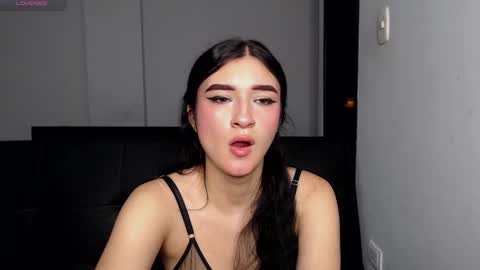 Snapshot of anny_naf chatting on February 22, 2025, 4:29 am Anny online show from February 22, 2025, 4:29 am