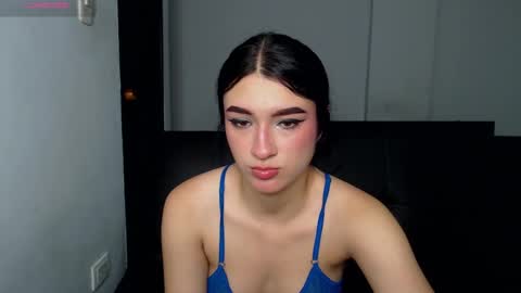 Snapshot of anny_naf chatting on March 1, 2025, 4:37 am Anny online show from March 1, 2025, 4:37 am