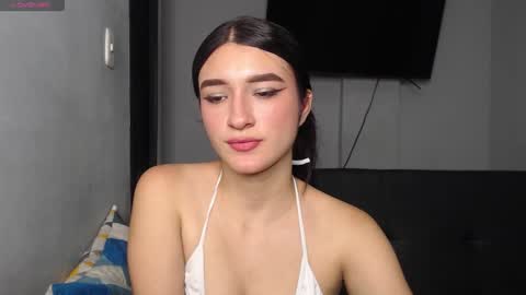 Snapshot of anny_naf chatting on September 23, 2025, 3:59 pm Anny online show from September 23, 2025, 3:59 pm