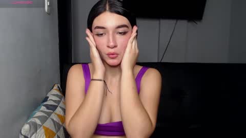 Snapshot of anny_naf chatting on September 25, 2025, 3:27 pm Anny online show from September 25, 2025, 3:27 pm