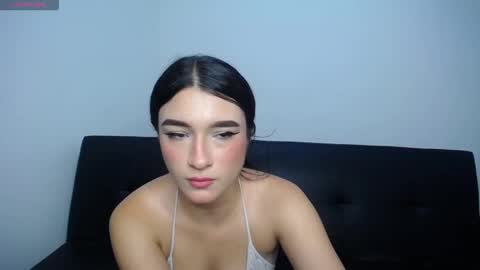 Snapshot of anny_naf chatting on December 15, 2025, 3:38 pm Anny online show from December 15, 2025, 3:38 pm