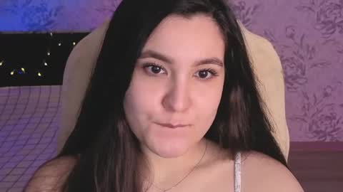 Snapshot of anny_shine chatting on March 17, 2026, 3:55 am Annie online show from March 17, 2026, 3:55 am