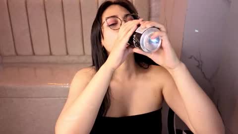 Snapshot of anny_star_tx chatting on November 30, 2025, 1:15 pm Live 1500am 2100pm COLOMBIAN HOUR online show from November 30, 2025, 1:15 pm