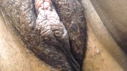 Anny online show from October 13, 2025, 4:51 pm