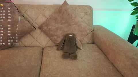 Snapshot of annybuny chatting on February 25, 2026, 12:59 pm Ana online show from February 25, 2026, 12:59 pm