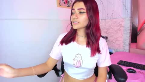 Snapshot of annyeli_bigtits chatting on September 30, 2025, 4:39 am annyeli_bigtits online show from September 30, 2025, 4:39 am