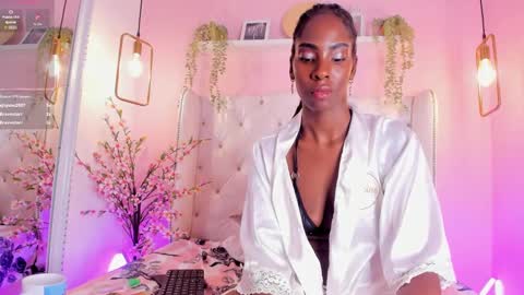 Snapshot of annyfiore chatting on January 24, 2025, 8:44 am Anny online show from January 24, 2025, 8:44 am