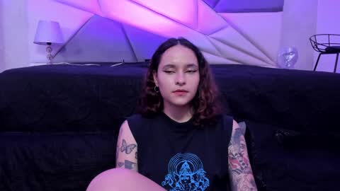 AnnyT online show from December 27, 2024, 10:05 pm