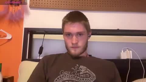 Snapshot of anomalies_ig chatting on December 27, 2024, 8:28 pm anomalies_ig online show from December 27, 2024, 8:28 pm