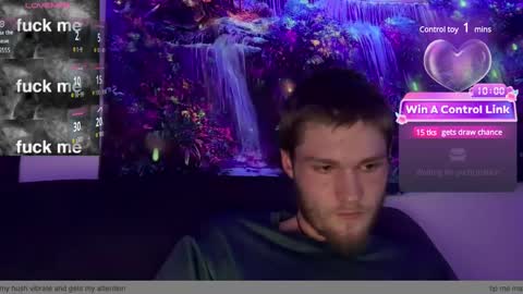 Snapshot of anomalies_ig chatting on January 2, 2025, 11:38 pm anomalies_ig online show from January 2, 2025, 11:38 pm