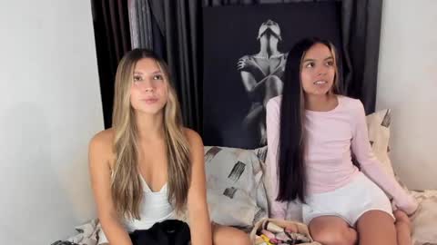 anotella_aa online show from May 29, 2026, 11:14 pm