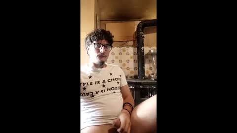 Snapshot of anthillo99 chatting on January 10, 2026, 12:18 pm anthxz online show from January 10, 2026, 12:18 pm