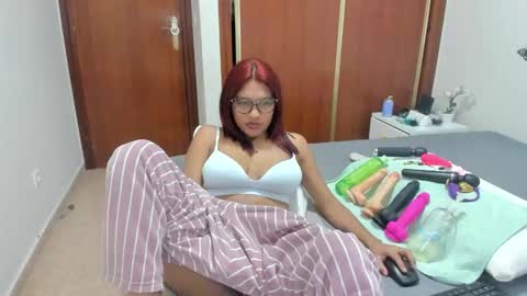 anthonela_hotsex online show from January 18, 2026, 4:33 pm