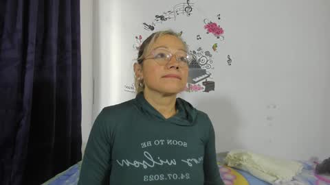 anthonela_mature_ online show from February 3, 2025, 8:13 pm