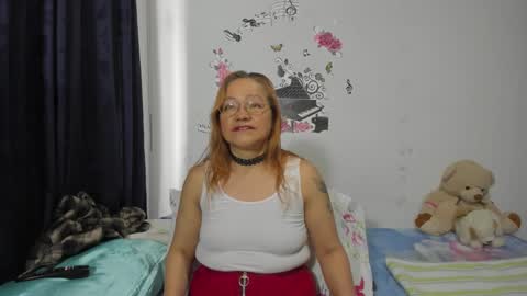 anthonela_mature_ online show from October 9, 2025, 7:45 pm