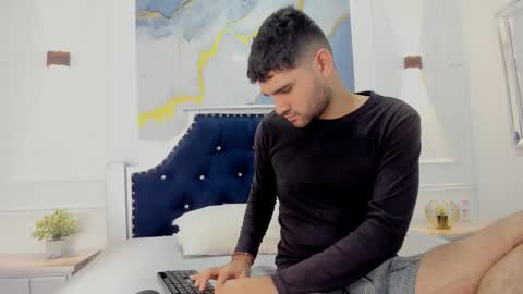 Snapshot of anthony_gray chatting on February 26, 2026, 12:04 pm online show from February 26, 2026, 12:04 pm