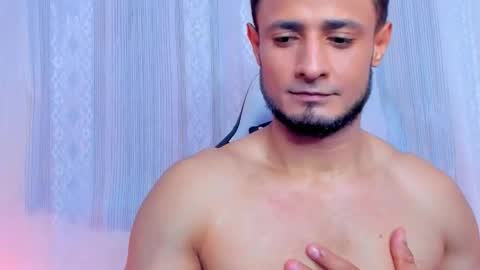 Adonys Creeb online show from November 19, 2025, 5:07 am