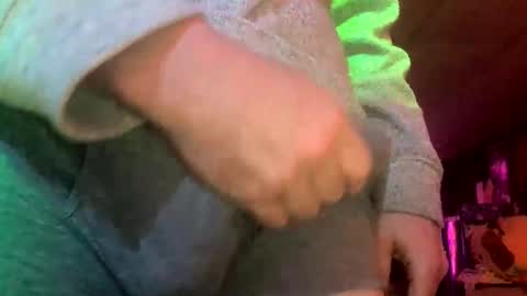 Snapshot of anthony_whitestallion chatting on February 27, 2025, 12:02 pm Anthony online show from February 27, 2025, 12:02 pm