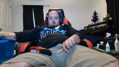 anthonygiacomazzo1 online show from December 15, 2025, 9:08 pm