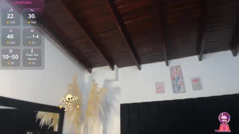       online show from November 17, 2025, 12:38 am