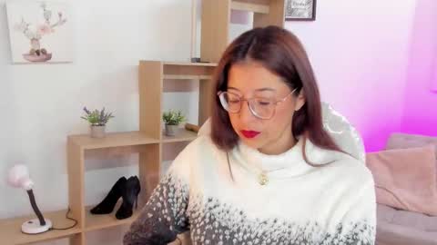 Antonella online show from October 1, 2025, 12:11 pm