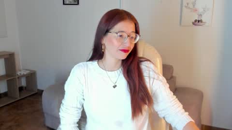 Snapshot of antoneella__ chatting on January 10, 2026, 12:18 pm Antonella online show from January 10, 2026, 12:18 pm
