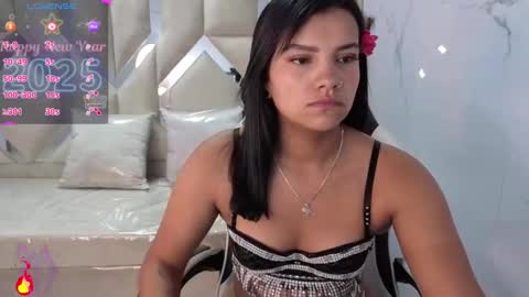 Antonela online show from November 17, 2025, 12:55 pm