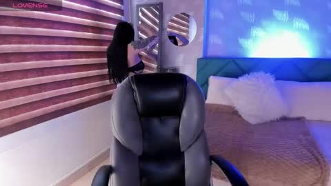 Snapshot of antonela_vargas chatting on March 20, 2026, 12:21 pm Anto online show from March 20, 2026, 12:21 pm