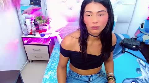 Snapshot of antonela_xx3 chatting on March 4, 2025, 12:39 am antonela_xx3 online show from March 4, 2025, 12:39 am