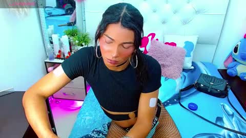 Snapshot of antonela_xx3 chatting on March 6, 2025, 1:05 am antonela_xx3 online show from March 6, 2025, 1:05 am