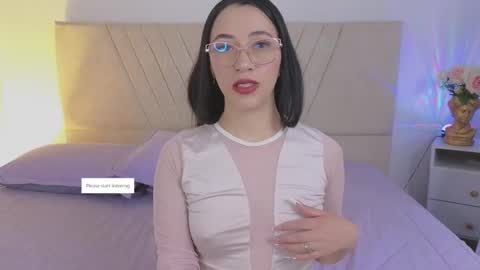 antonella online show from November 11, 2025, 8:53 pm