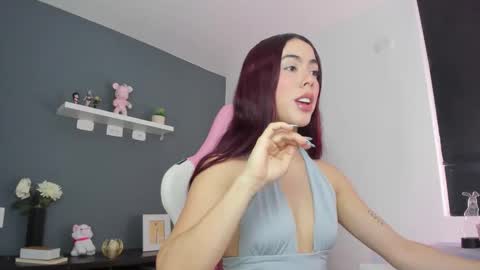 Snapshot of antonella_28_ chatting on May 14, 2026, 8:37 pm Antonella online show from May 14, 2026, 8:37 pm