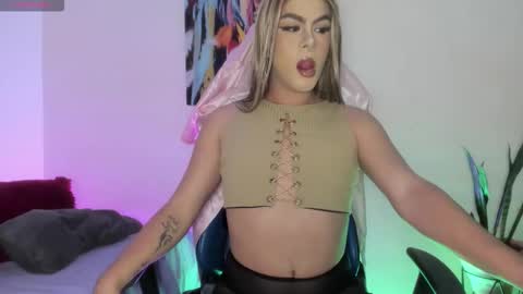 Antonella online show from March 18, 2026, 9:29 pm