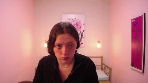 Snapshot of antonella_delgado chatting on February 25, 2026, 3:27 am antonella_delgado online show from February 25, 2026, 3:27 am