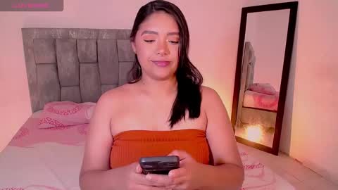 Snapshot of antonella_hot_x chatting on February 28, 2026, 11:39 pm Antonella online show from February 28, 2026, 11:39 pm