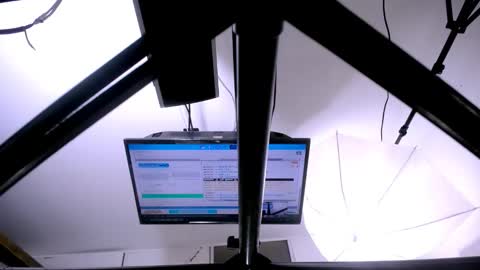 Snapshot of antonella_mcry chatting on October 28, 2025, 6:06 am antonella online show from October 28, 2025, 6:06 am