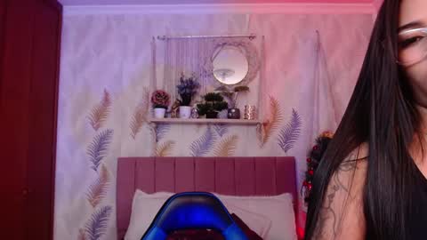 Snapshot of antonella_miller18 chatting on December 15, 2024, 6:07 am Antonella online show from December 15, 2024, 6:07 am