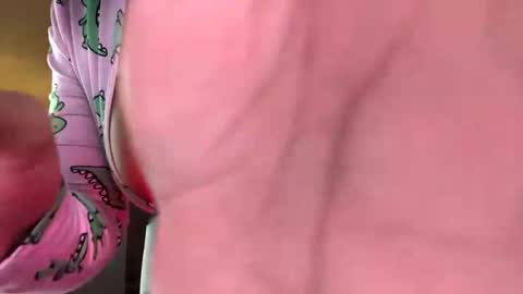 Anto  online show from November 6, 2025, 1:50 am