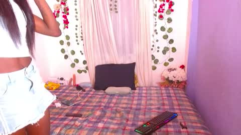 Snapshot of antonella_wolfe chatting on September 9, 2025, 7:52 am anto online show from September 9, 2025, 7:52 am