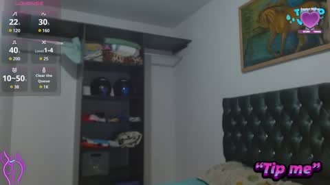 Snapshot of antonellaandnoah chatting on December 11, 2024, 12:23 am AntonellaAndNoah online show from December 11, 2024, 12:23 am