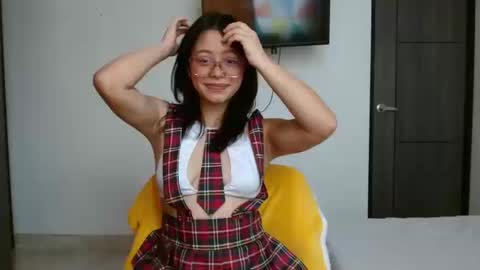 Snapshot of antonellacut chatting on October 16, 2025, 3:24 pm ANTONELLA online show from October 16, 2025, 3:24 pm